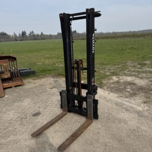 Hefmast 2 delig freelift , Toyota traigo 8FBEMT