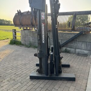 Hefmast 3 delig, Jungheinrich EFG 25