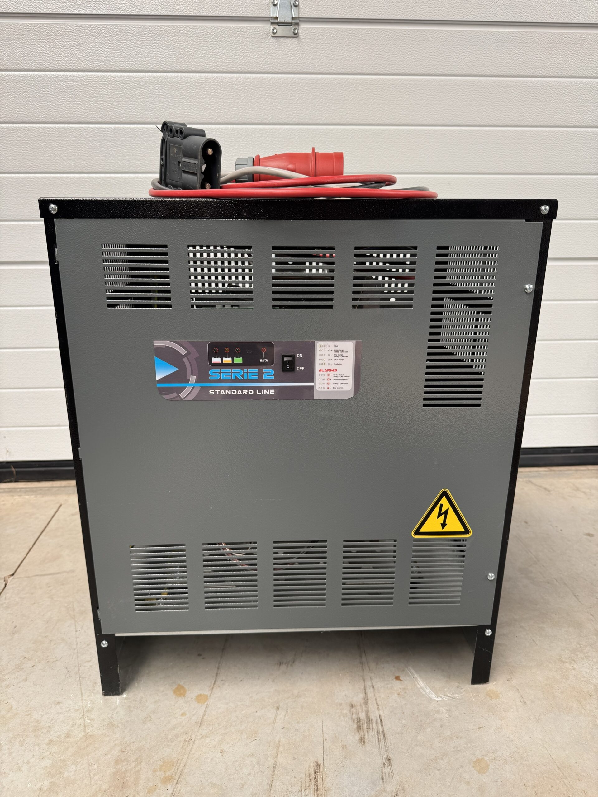 Acculader 80V 100A