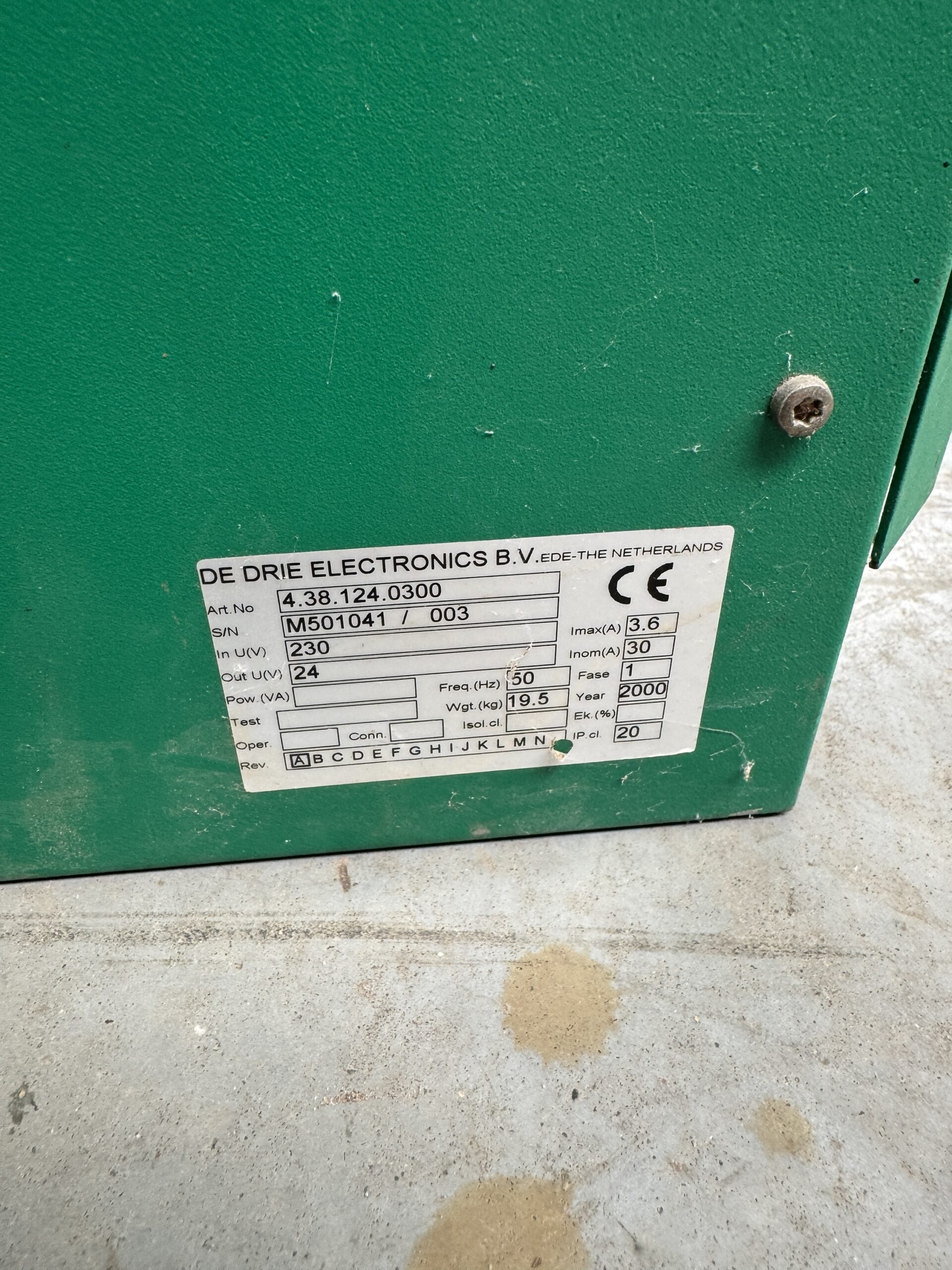 Acculader 24V 30A puls HF - Afbeelding 2