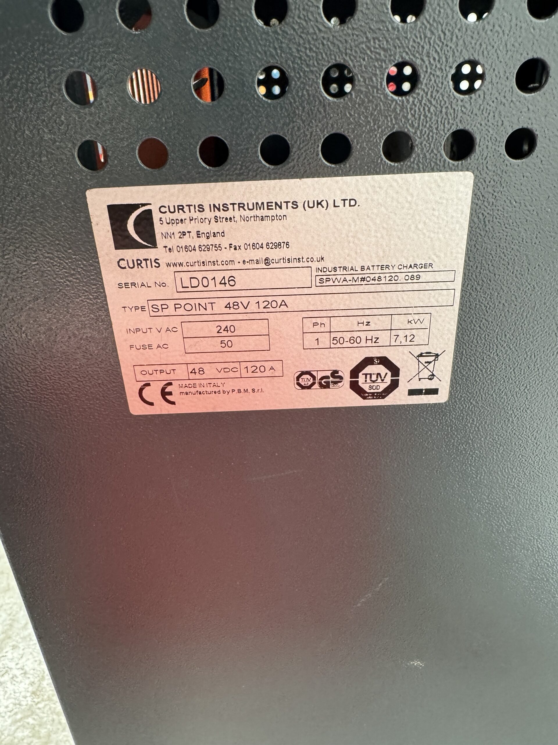 Acculader 48V 120A - Afbeelding 2