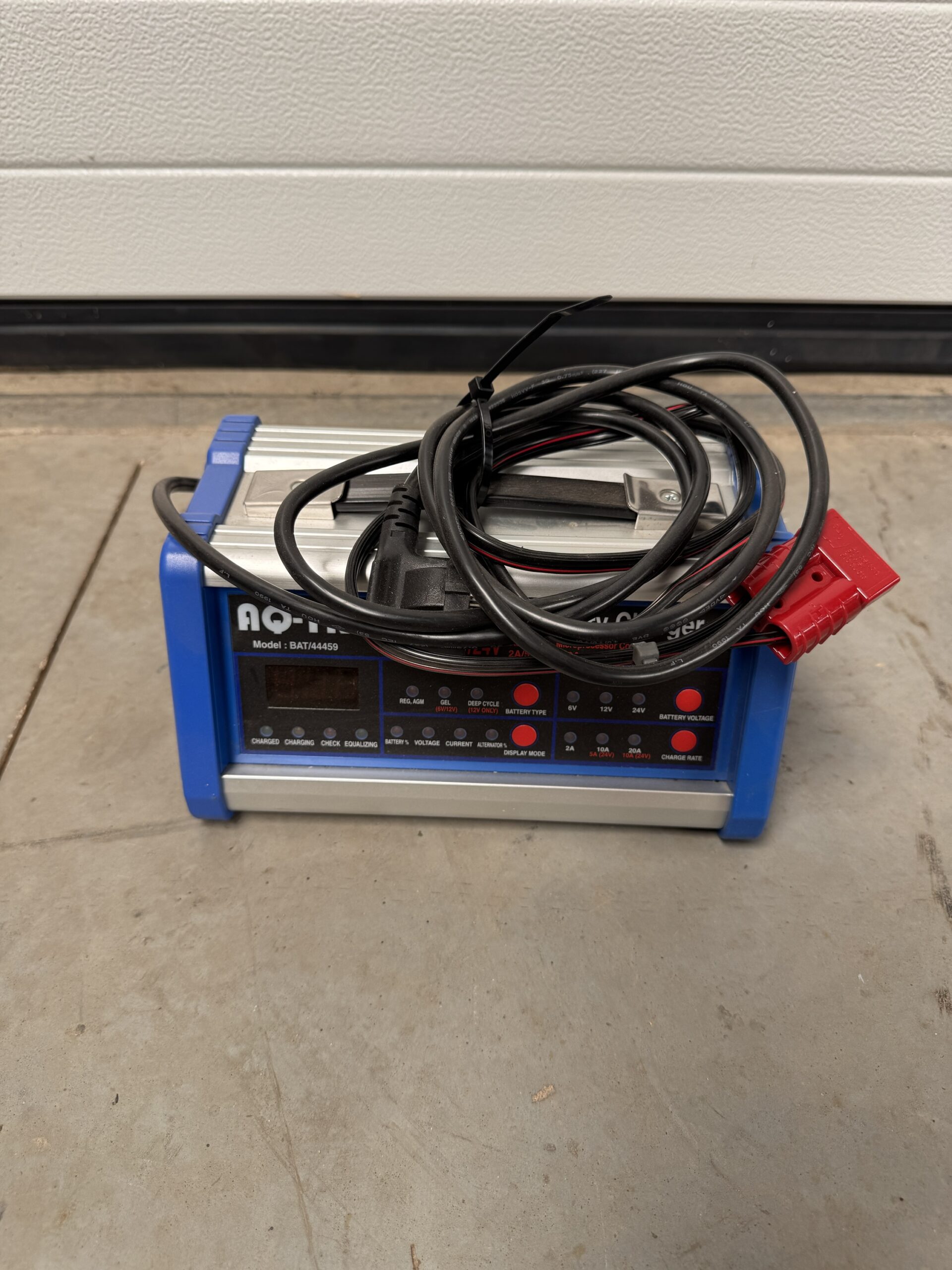 Acculader 6-24V 2-20A