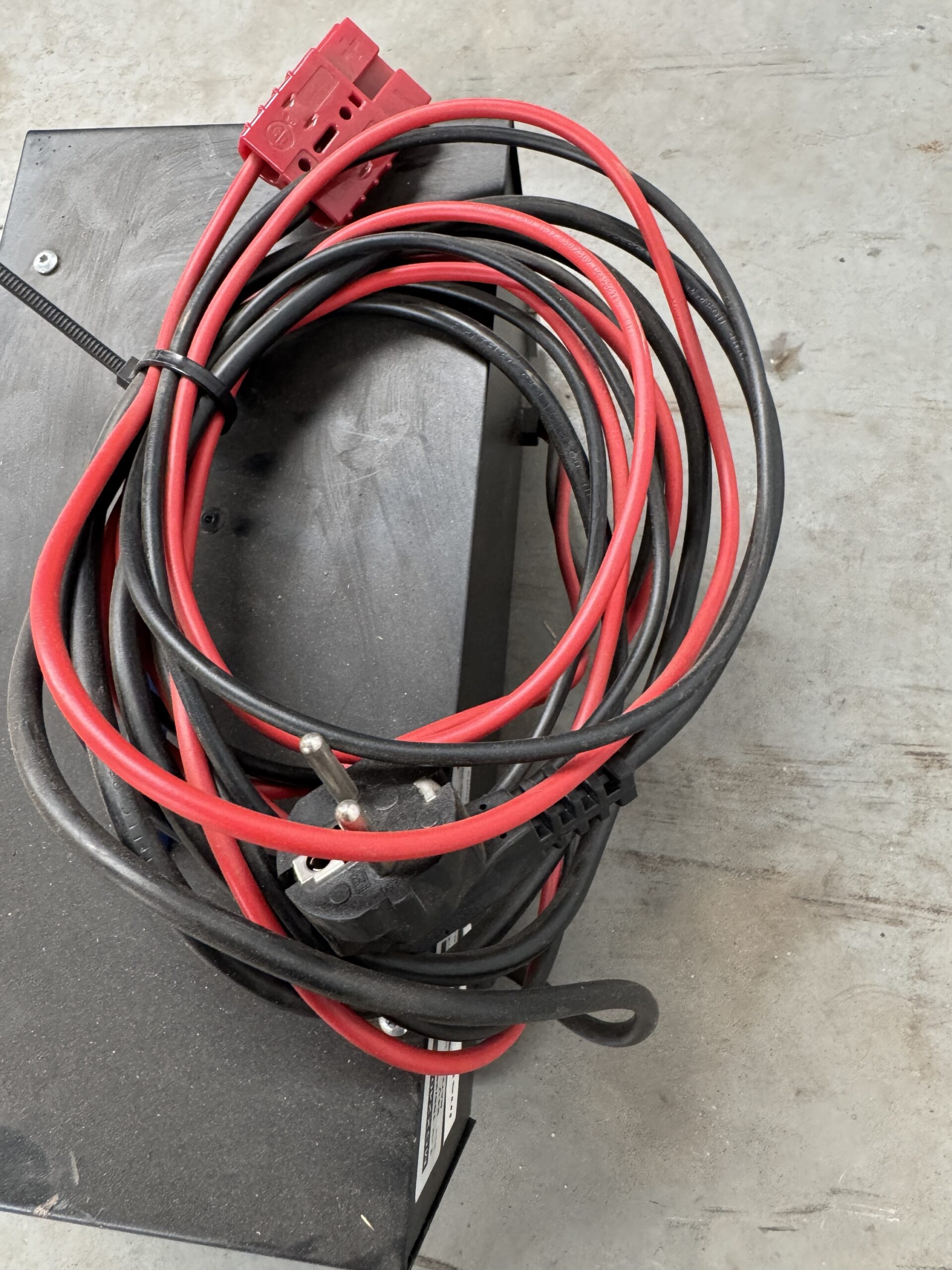 Acculader 24V 5A - Afbeelding 3