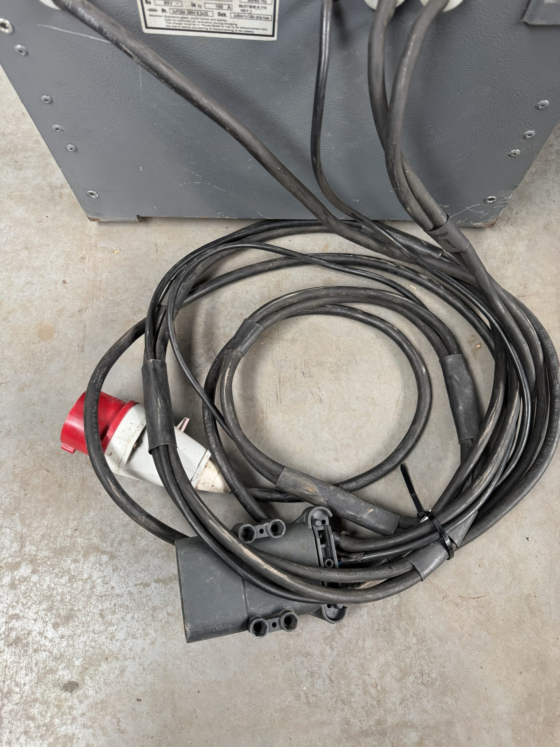 Acculader 80V 100A - Afbeelding 3